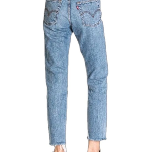 Levi’s Wedgie Straight Leg Ankle Denim Jean 27W 27L Medium Wash Flawless - Picture 2 of 16